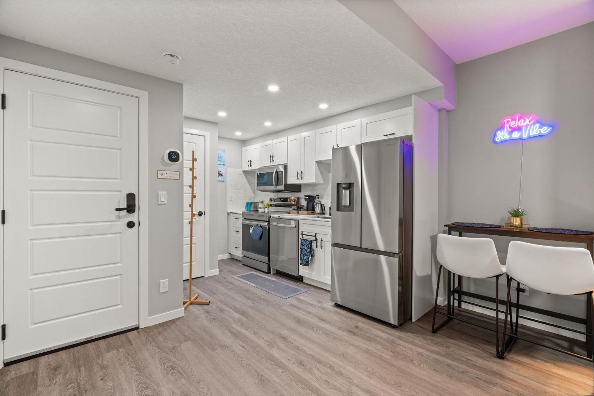 Meriweather - Calgary Breathtaking 1-Bedroom Apartment YYC Exterior foto