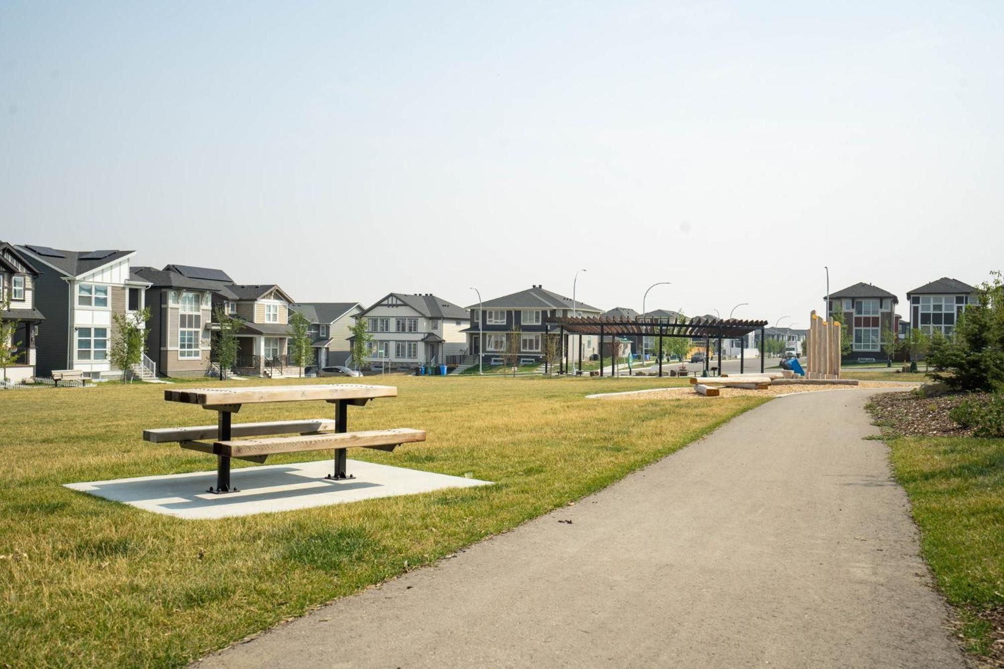 Meriweather - Calgary Breathtaking 1-Bedroom Apartment YYC Exterior foto